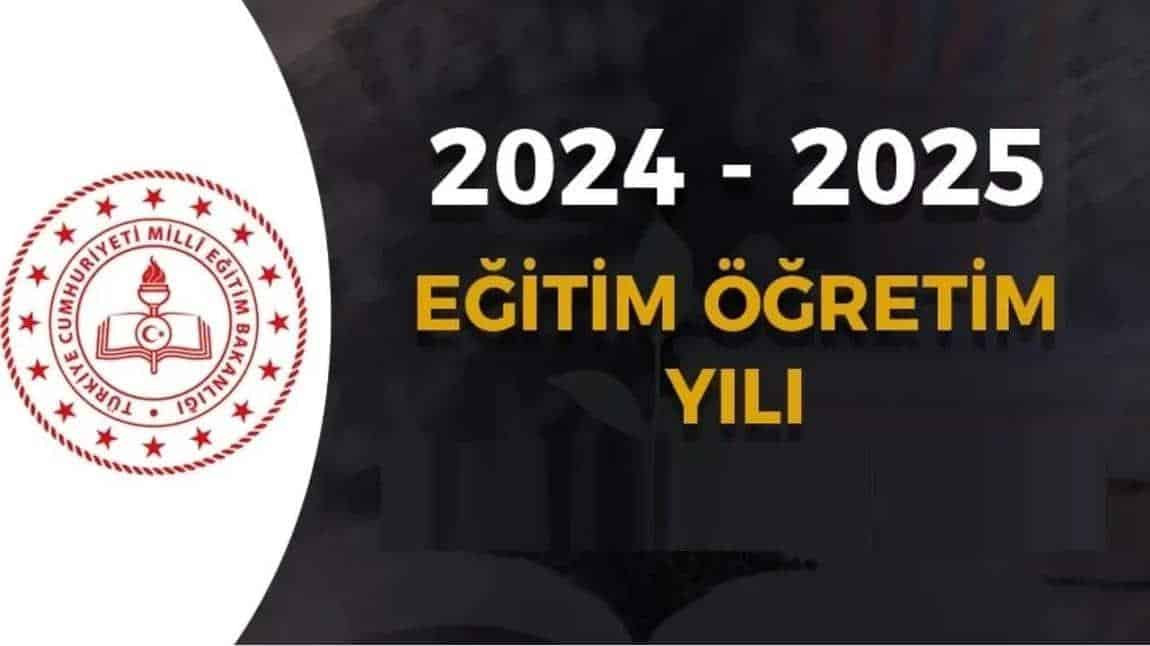 YENİLENEN SIRALARI,SIRALARIN ÜSTÜNDE SAHİPLERİNİ BEKLEYEN DERS KİTAPLARIYLA ÇUBUK AŞAĞI ÇAVUNDUR İLKOKULU/ORTAOKULU 2024/2025 EĞİTİM ÖĞRETİM YILINA HAZIR!